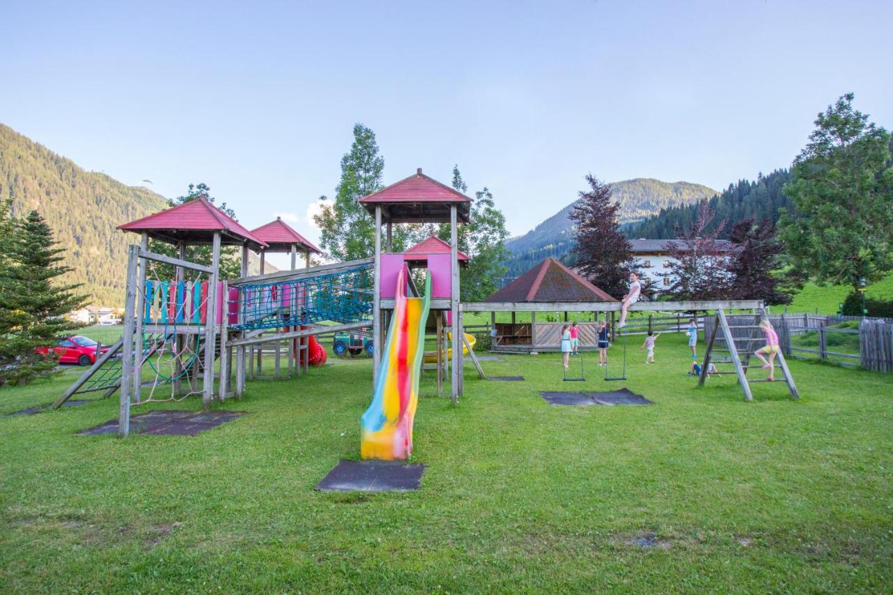 Alpenchalets Flachauer Gutshof Экстерьер фото